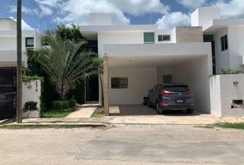 Casa en fraccionamiento en  Santa Gertrudis Copo, Mérida, Yucatán