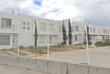 Casa en  General Felipe Ángeles Ramírez, Fraccionamiento Los Héroes Tizayuca, Tizayuca, Hidalgo, 43816, Mex