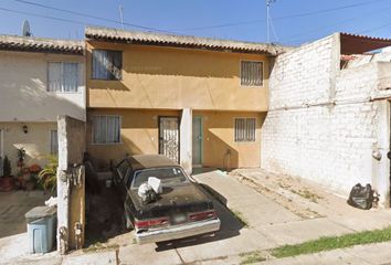 Casa en  Prados De La Cruz, Rancho De La Cruz, Coyula, Jalisco, México