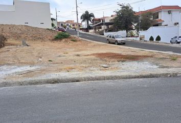 Terreno Comercial en  Calle 4, Manta, Ecu
