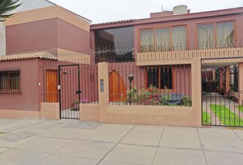 Casa en  Calle Beta San Borja, Beta, San Borja, Perú