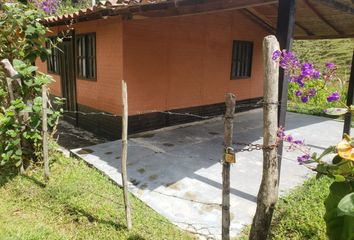 Villa-Quinta en  Alejandría, Antioquia, Colombia