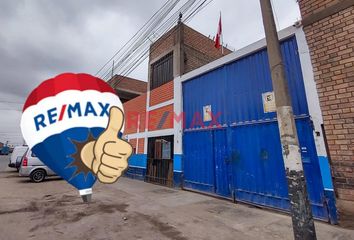 Local industrial en  C. Marcos Farfán 3377, Independencia 15311, Perú