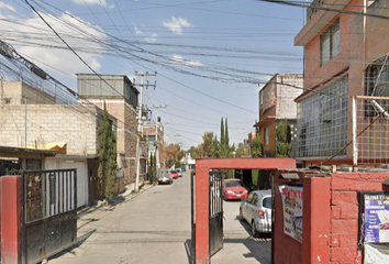 Casa en fraccionamiento en  Lluvia Mz 008, Paseos De Ecatepec, Ecatepec De Morelos, Estado De México, México