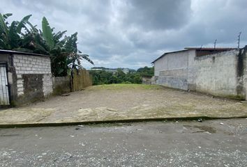 Terreno Comercial en  Pasaje 209, Santo Domingo, Ecuador