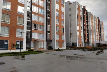 Apartamento en  Conjunto Residencial San Miguel, Carrera 98b, Cali, Valle Del Cauca, Colombia