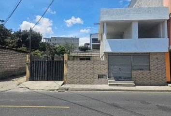 Casa en  Carcelén, Quito