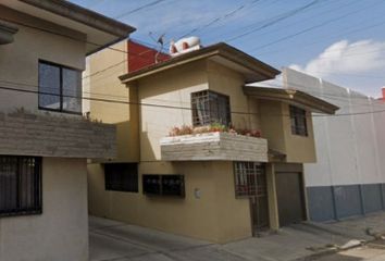 Casa en  Calle Encino 329, El Cerrito, Puebla De Zaragoza, Puebla, México