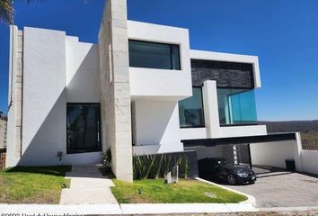 Casa en  Vista Real, Fraccionamiento Vista Real, Corregidora, Querétaro, México
