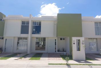 Casa en fraccionamiento en  Calle Campo Real, Campo Real, Guadalupe, Zacatecas, México