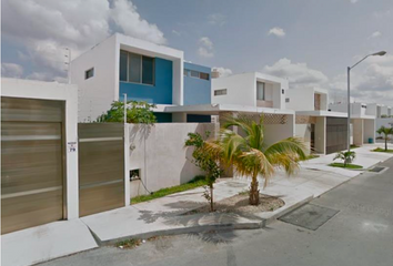 Casa en  Calle 15a, 97302 Mérida, Yucatán, México
