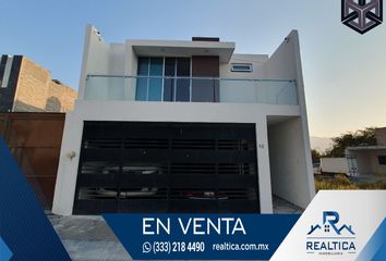 Casa en fraccionamiento en  Parque De Lomas Del Encanto, Parque Chapultepec, Villas Del Parque, Tepic, Nayarit, México