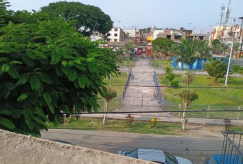 Casa en  Calle Costa Azul, Chorrillos, Perú