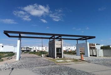 Lote de Terreno en  Hacienda Carlota, Camino A Vanegas, Fraccionamiento Hacienda Carlota, Corregidora, Querétaro, México