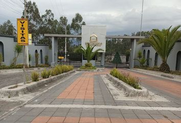 Terreno Comercial en  San Isidro Del Inca, Quito