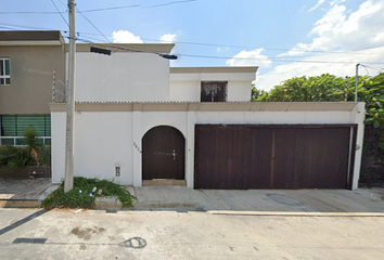 Casa en  Pino De Alepo, Villa Los Pinos, 64770 Monterrey, N.l., México