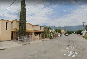 Casa en fraccionamiento en  Ingeniero Mariano García Sela, Junta Local De Caminos, Ciudad Victoria, Tamaulipas, México