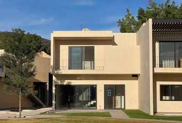 Casa en condominio en  Paseo Del Lago, Ajijic, Jalisco, México