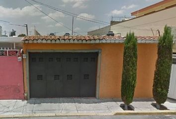 Casa en  Gladiolas 412, Villa De Las Flores, 55710 San Francisco Coacalco, Méx., México