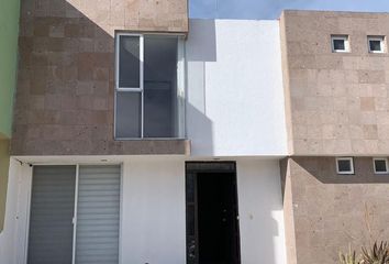 Casa en fraccionamiento en  Priv. San Pedro, San Mateo, Deportiva (u.a.q.), 76912 Santiago De Querétaro, Qro., México