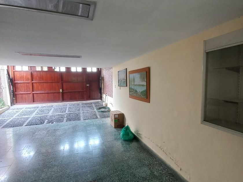Casa en venta Amadeo Avogadro, Lima, Perú