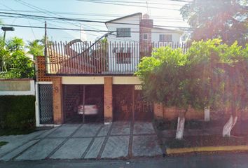Casa en  Paseo De Los Burgos 8, Burgos Cuernavaca, Tres De Mayo, Morelos, México