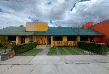 Casa en fraccionamiento en  Rinconada San Jerónimo, 5 De Mayo Mz 003, Nueva San Pedro, San Pedro Totoltepec, Estado De México, México