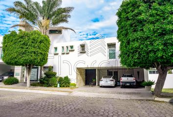 Casa en condominio en  La Isla Lomas De Angelópolis, San Andrés Cholula