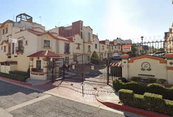 Casa en fraccionamiento en  Pto. Cataluña, Villa Del Real, Ojo De Agua, Estado De México, México