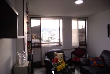 Apartamento en  Cra. 42 #9 Apto-902, Los Cambulos, Cali, Valle Del Cauca, Colombia