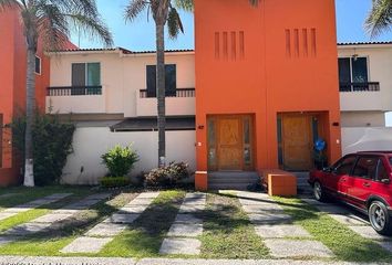 Casa en condominio en  Fracc. Los Naranjos 1, Boulevard Universitario, Juriquilla, Querétaro, México