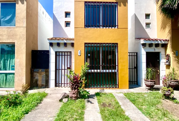 Casa en  Circuito Puerto Cortes 1100, Santa Cruz De Las Flores, Jalisco, México