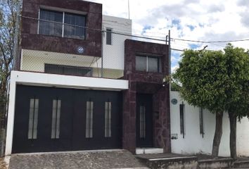 Casa en  Lomas De Santa Maria, Morelia, Michoacán, México