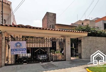 Casa en  Mariano Azuela, Ciudad Satélite, Naucalpan De Juárez, Estado De México, México