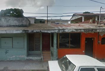 Casa en  Calle 6, Padre Hidalgo, Manzanillo, Colima, México