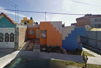 Casa en  Calle Toltecas, Cristo Rey, San Luis De La Paz, Guanajuato, México