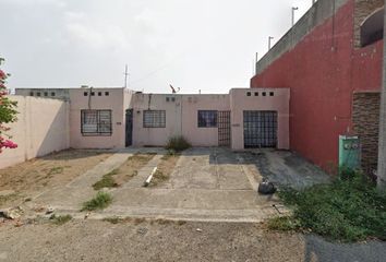 Casa en  San Adrian, Colinas De Santa Fe, Veracruz, México