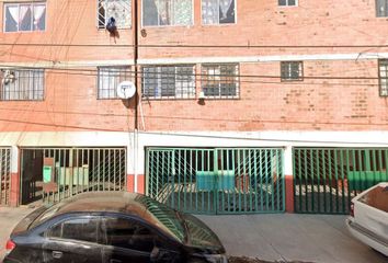 Casa en  Rosalio Bustamante, Zona Urbana Ejidal Santa Martha Acatitla Sur, Ciudad De México, Cdmx, México
