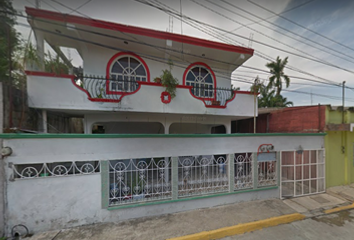 Casa en  Prol. Manuel Leyva, Pueblo Nuevo, Cárdenas, Tabasco, México