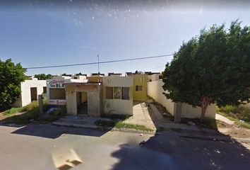 Casa en  Calle San Blas, Villas De San Miguel, Nuevo Laredo, Tamaulipas, México