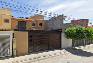 Casa en  Calle Musgos 215, Asentamiento Arboledas De Ibarrilla, León De Los Aldama, Guanajuato, México