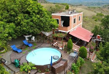 Villa-Quinta en  Santa Fé De Antioquia, Antioquia, Colombia