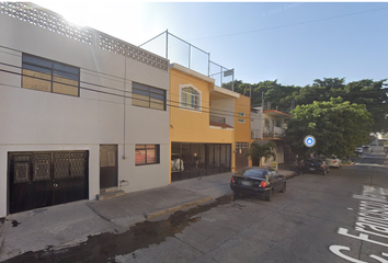 Casa en  C. Dr. Francisco Márquez 703, Sutaj, Guadalajara, Jalisco, México