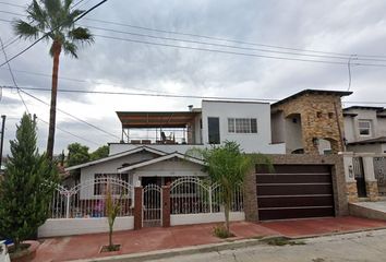 Casa en  Santo Tomas Num 117, El Refugio, Tecate, B.c., México