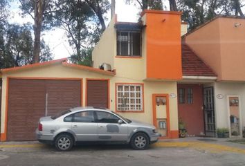 Casa en  Parque Paseos De Tultepec Ii, Paseos De Tultepec Norte Mz 002, Santiago Teyahualco, Estado De México, México