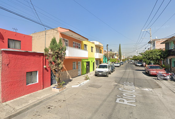 Casa en  Río Cuale, Atlas, Guadalajara, Jalisco, México