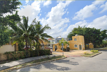 Casa en fraccionamiento en  Sm 97, Cancún, Quintana Roo, México