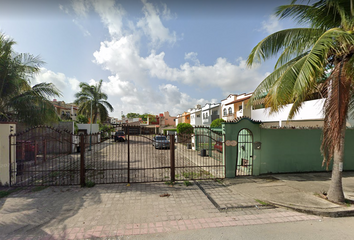 Casa en fraccionamiento en  Calle Fonatur, Región 527, Benito Juárez, Quintana Roo, 77535, Mex