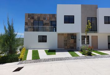 Casa en  Lomas De Angelópolis, Tlaxcalancingo, Puebla, México