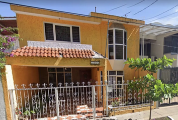 Casa en  Calle Jesús Galindo Y Villa 3237, Jardines De La Paz, Guadalajara, Jalisco, México